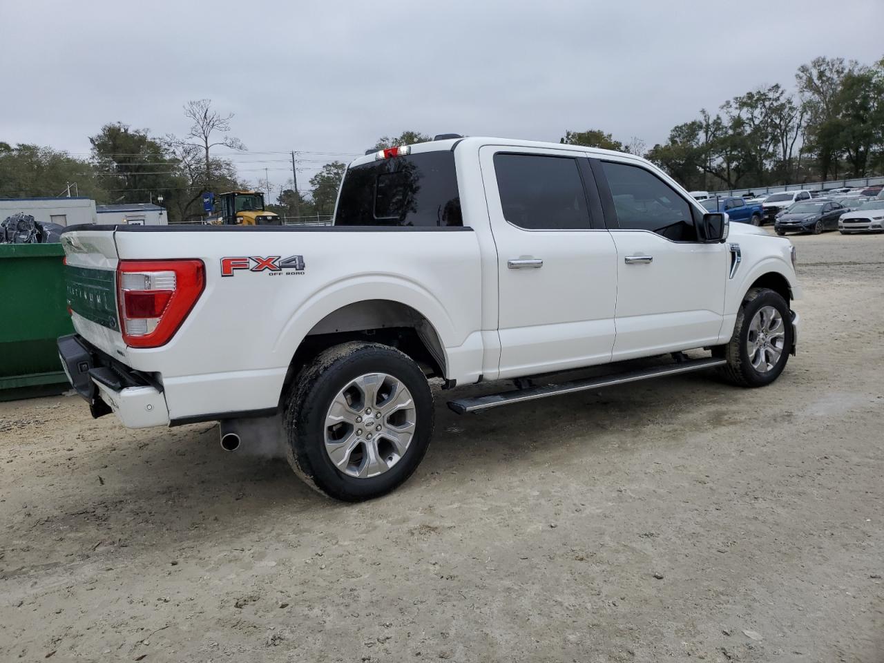 2022 Ford F-150 VIN 1FTFW1E88NFA91732 Copart auction photo, front end / rear end damage thumbnail 3