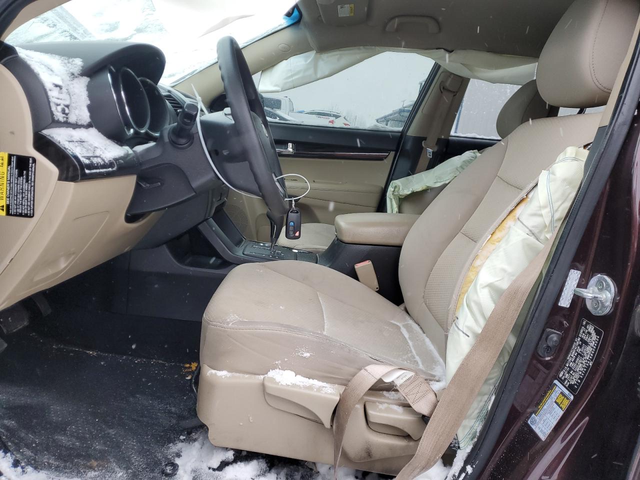 2011 KIA Sorento VIN 5XYKT3A16BG084024 Copart auction photo, side / rear end damage thumbnail 7