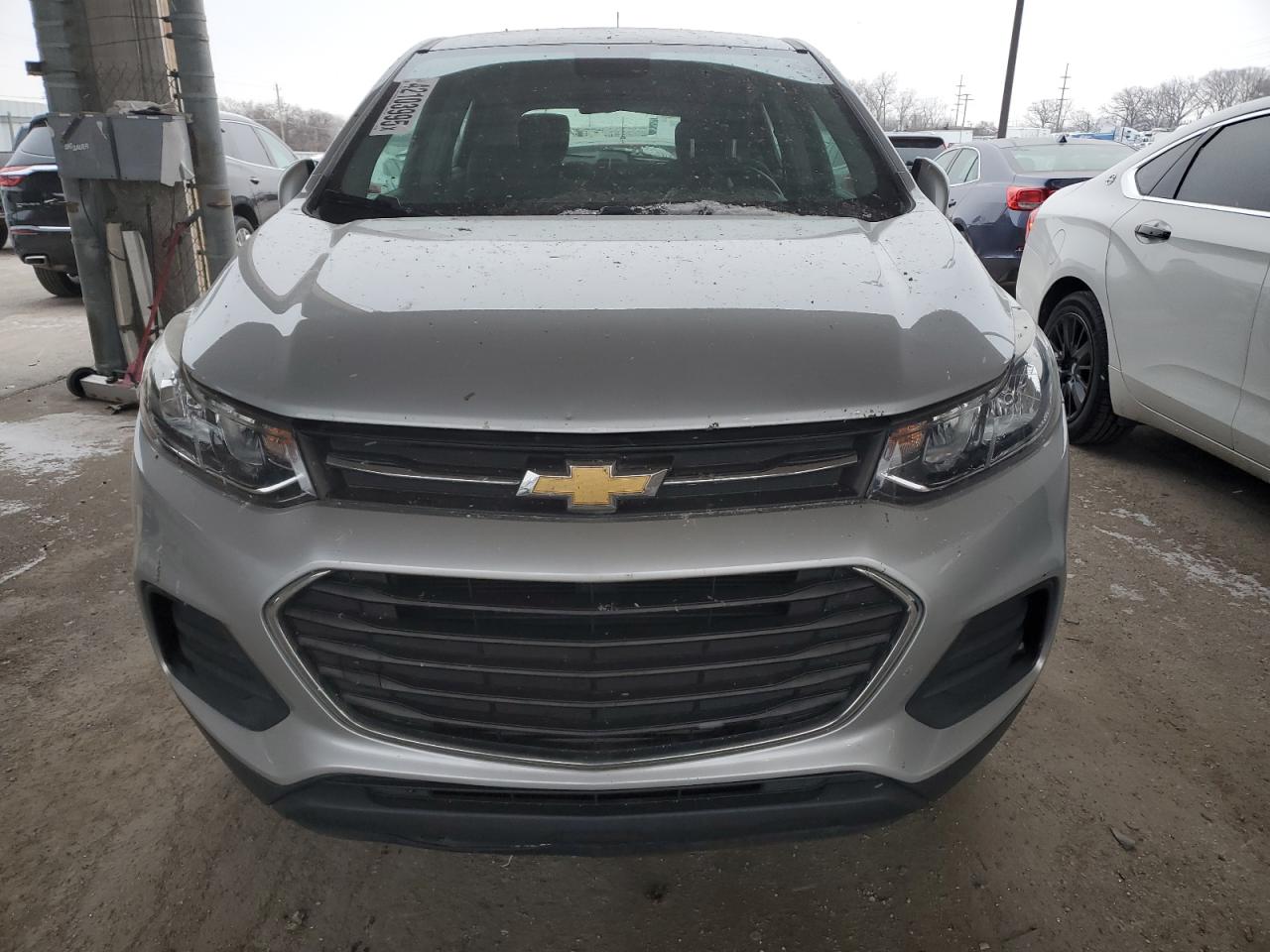 2017 Chevrolet Trax VIN 3GNCJKSB9HL210638 Copart auction photo, all over damage thumbnail 5