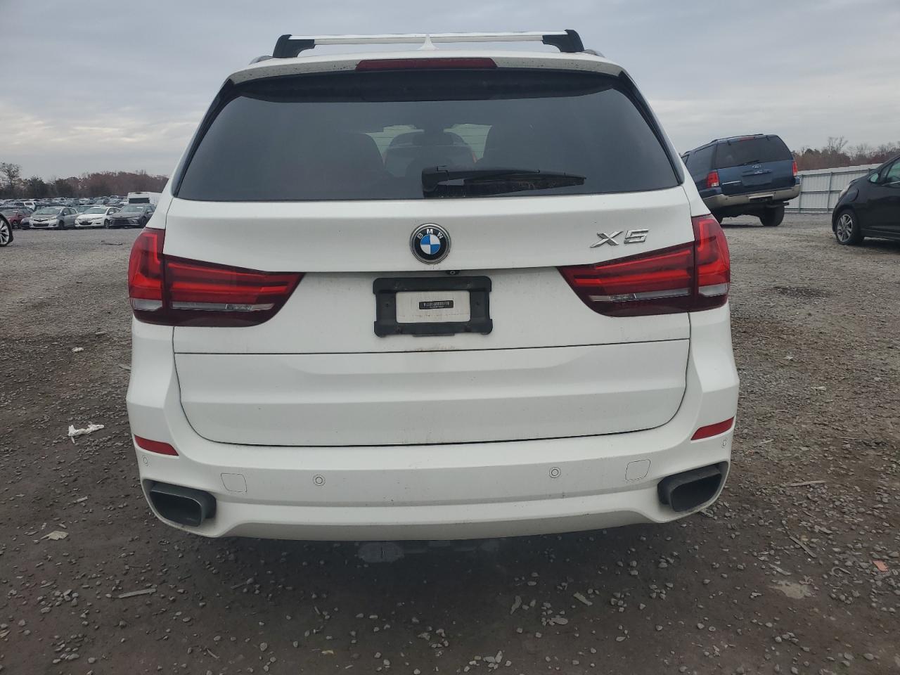 2015 BMW X5 VIN 5UXKR6C58F0J74155 Copart auction photo, minor dent/scratches damage thumbnail 6