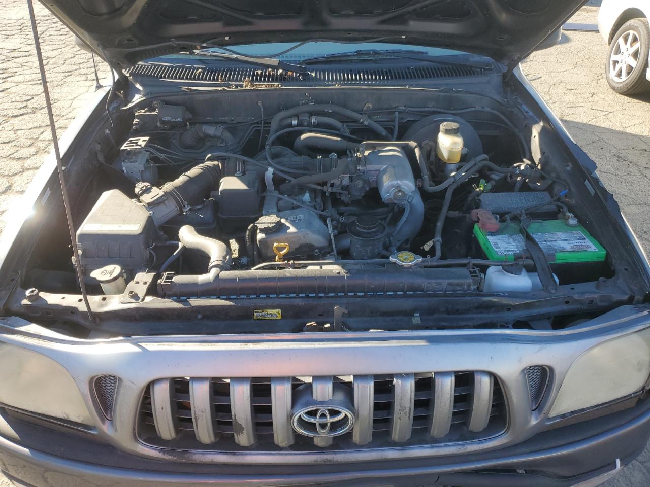 2004 Toyota Tacoma VIN 5TENL42NX4Z428693 Copart auction photo, front end damage thumbnail 11