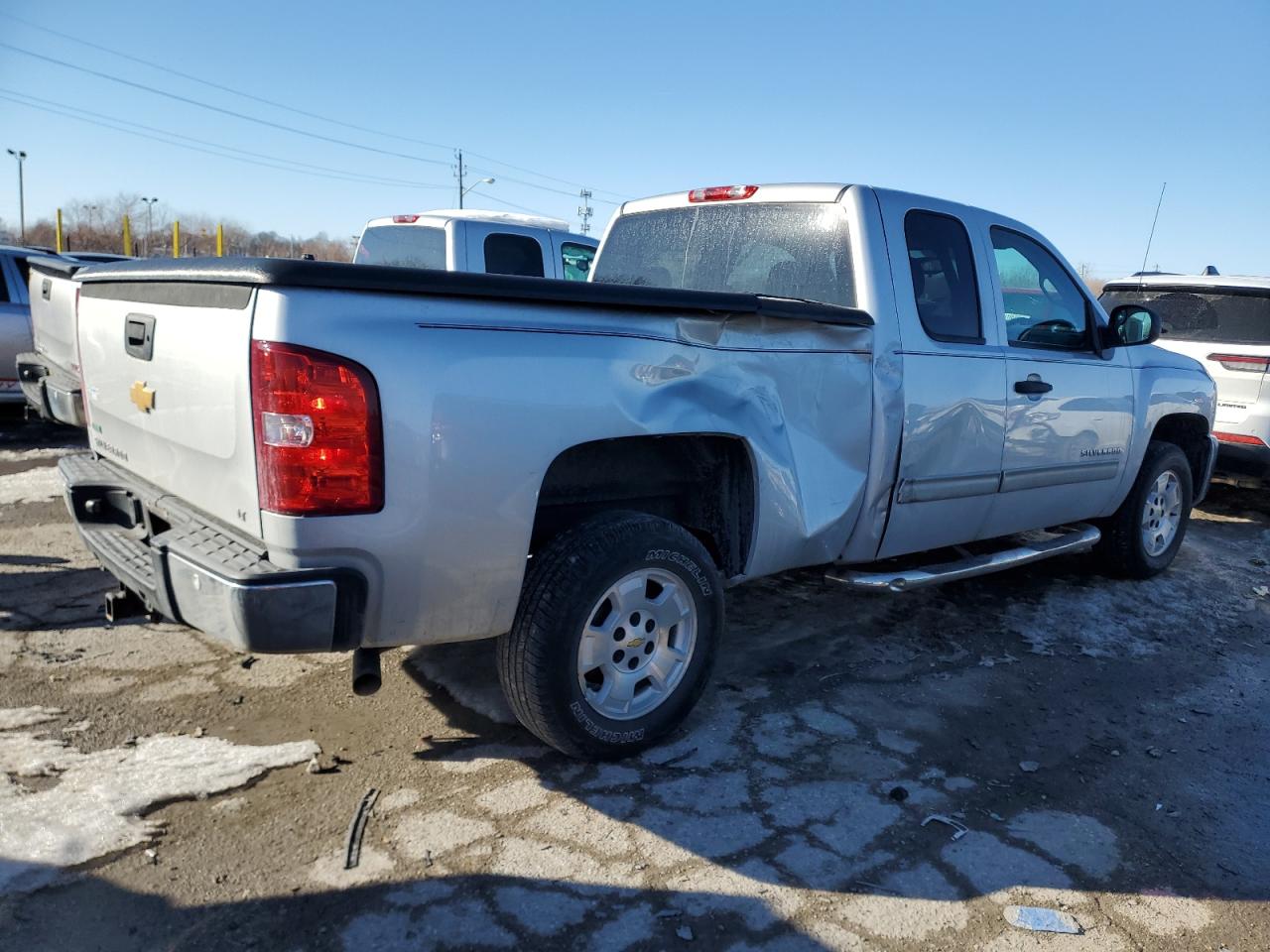 2012 Chevrolet Silverado VIN 1GCRCSE03CZ232322 Copart auction photo, rear end / side damage thumbnail 3