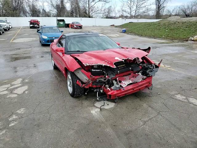 1998 Pontiac Firebird VIN 2G2FV22GXW2225815 Copart auction photo, front end damage thumbnail 11