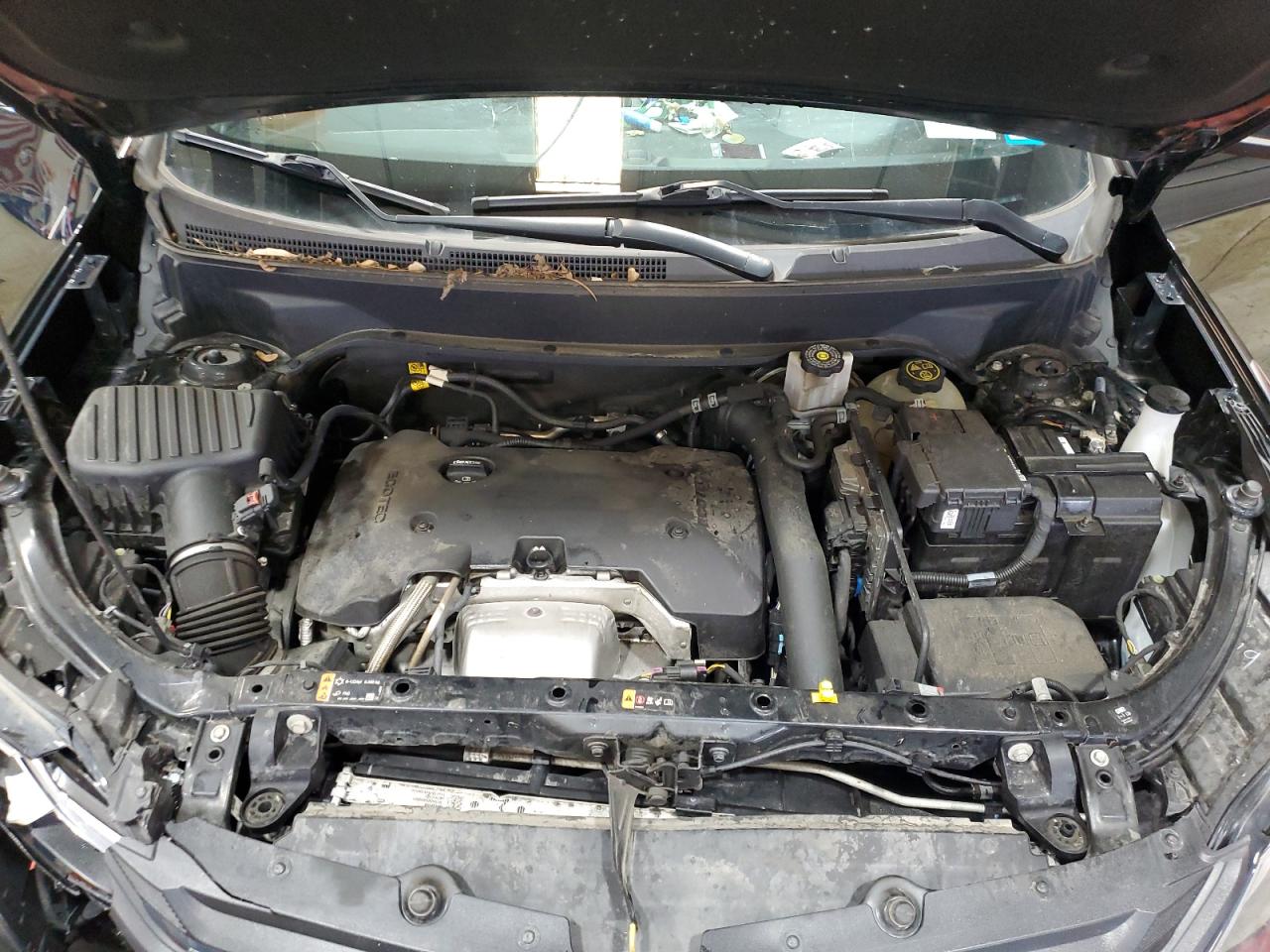 2018 Chevrolet Equinox VIN 2GNAXTEX2J6326454 Copart auction photo, front end / side damage thumbnail 13