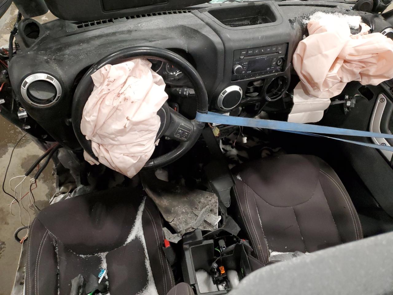 2014 Jeep Wrangler VIN 1C4BJWEG2EL196074 Copart auction photo, rollover damage thumbnail 8