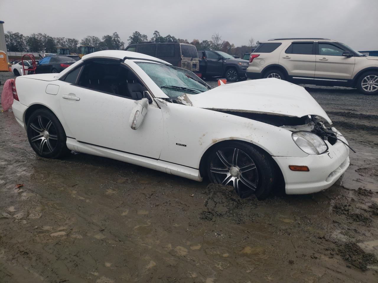 2001 Mercedes-Benz SLK-klasse VIN WDBKK49F11F190356 Copart auction photo, all over damage thumbnail 4