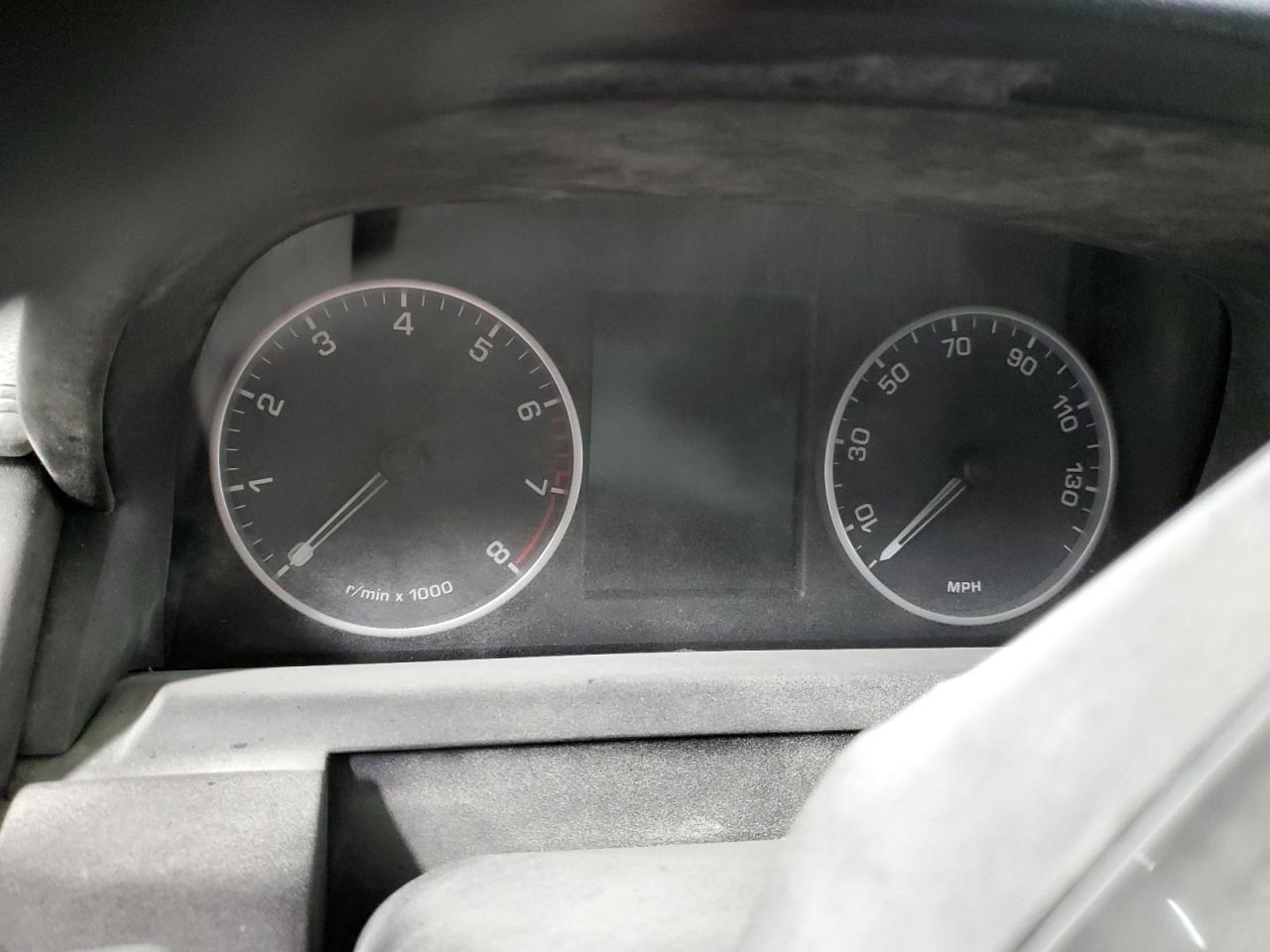 2013 Land Rover LR4 VIN SALAG2D41DA685966 Copart auction photo, burn - interior damage thumbnail 9