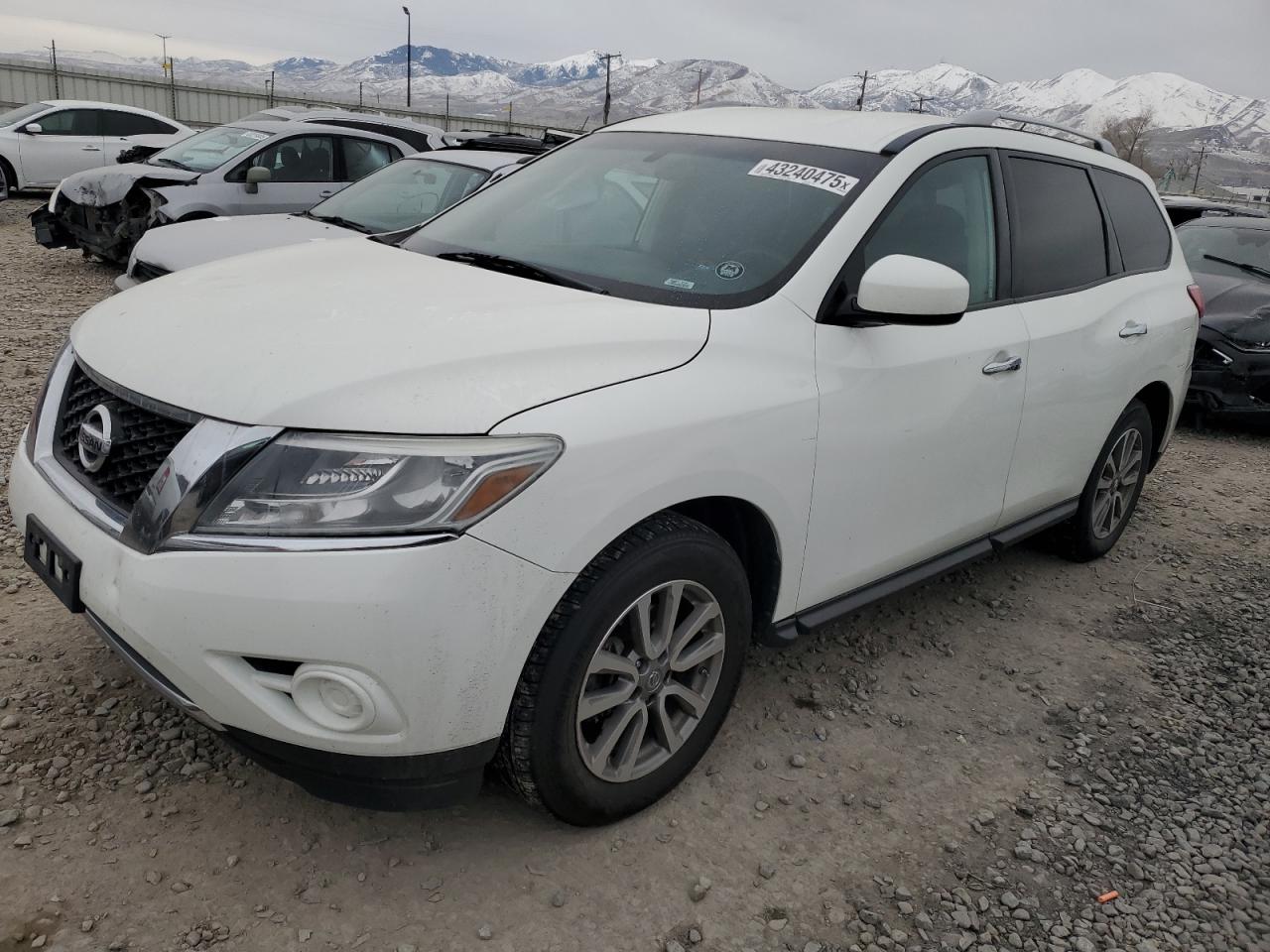 2016 Nissan Pathfinder VIN 5N1AR2MM3GC602379
