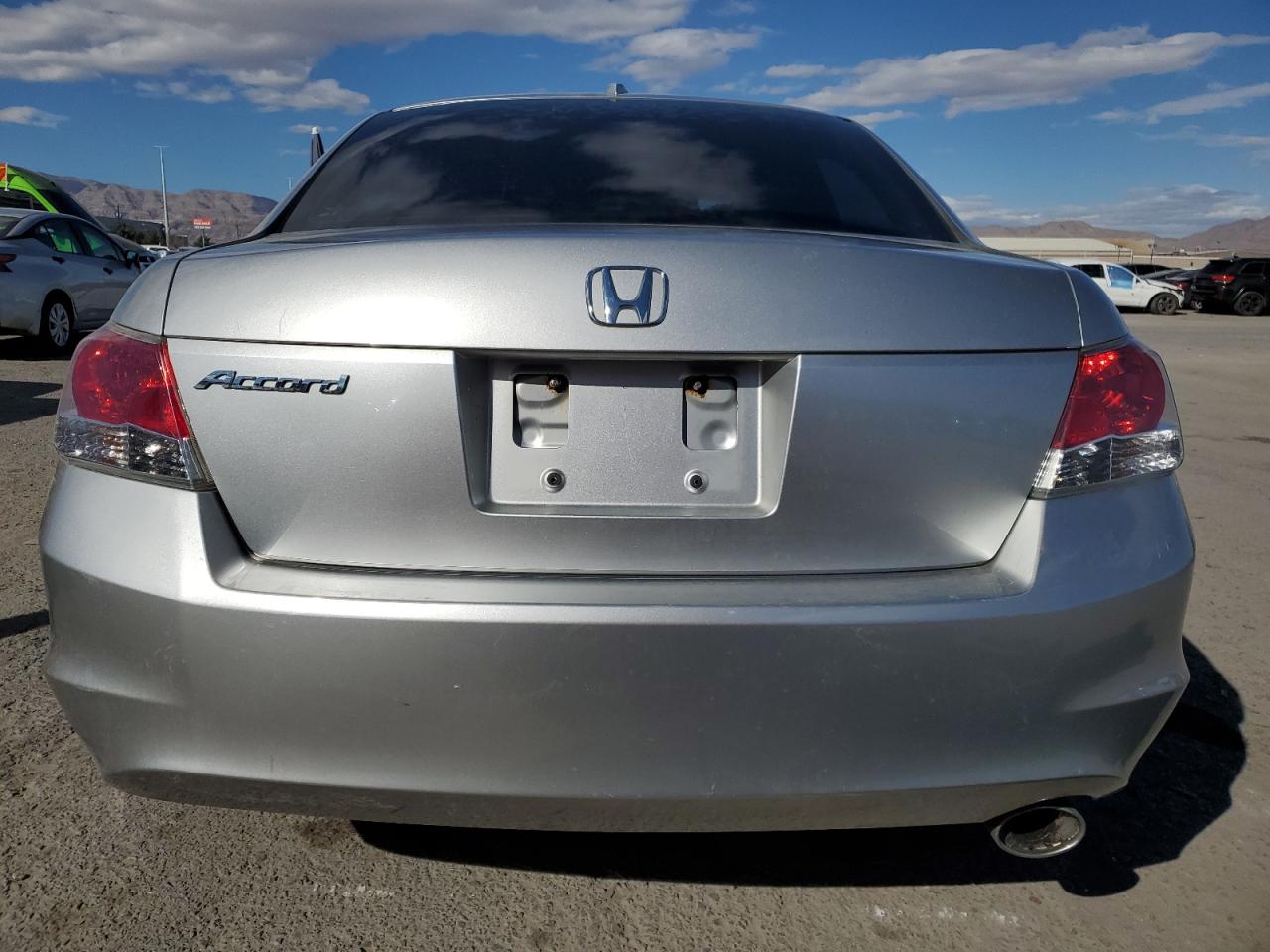 2009 Honda Accord VIN 1HGCP26809A082502 Copart auction photo, front end / side damage thumbnail 6
