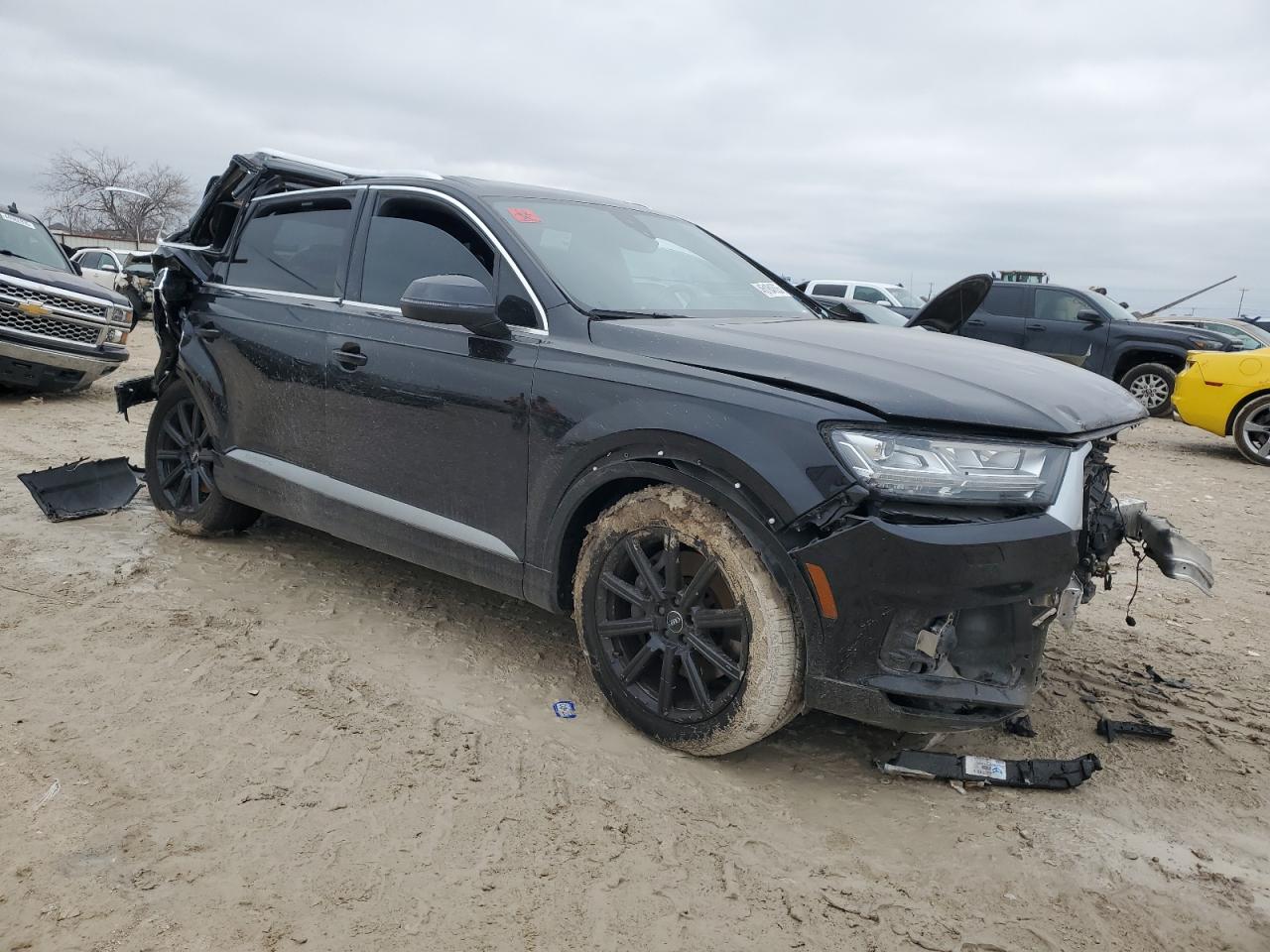 2018 Audi Q7 VIN WA1LAAF77JD035014 Copart auction photo, all over damage thumbnail 4