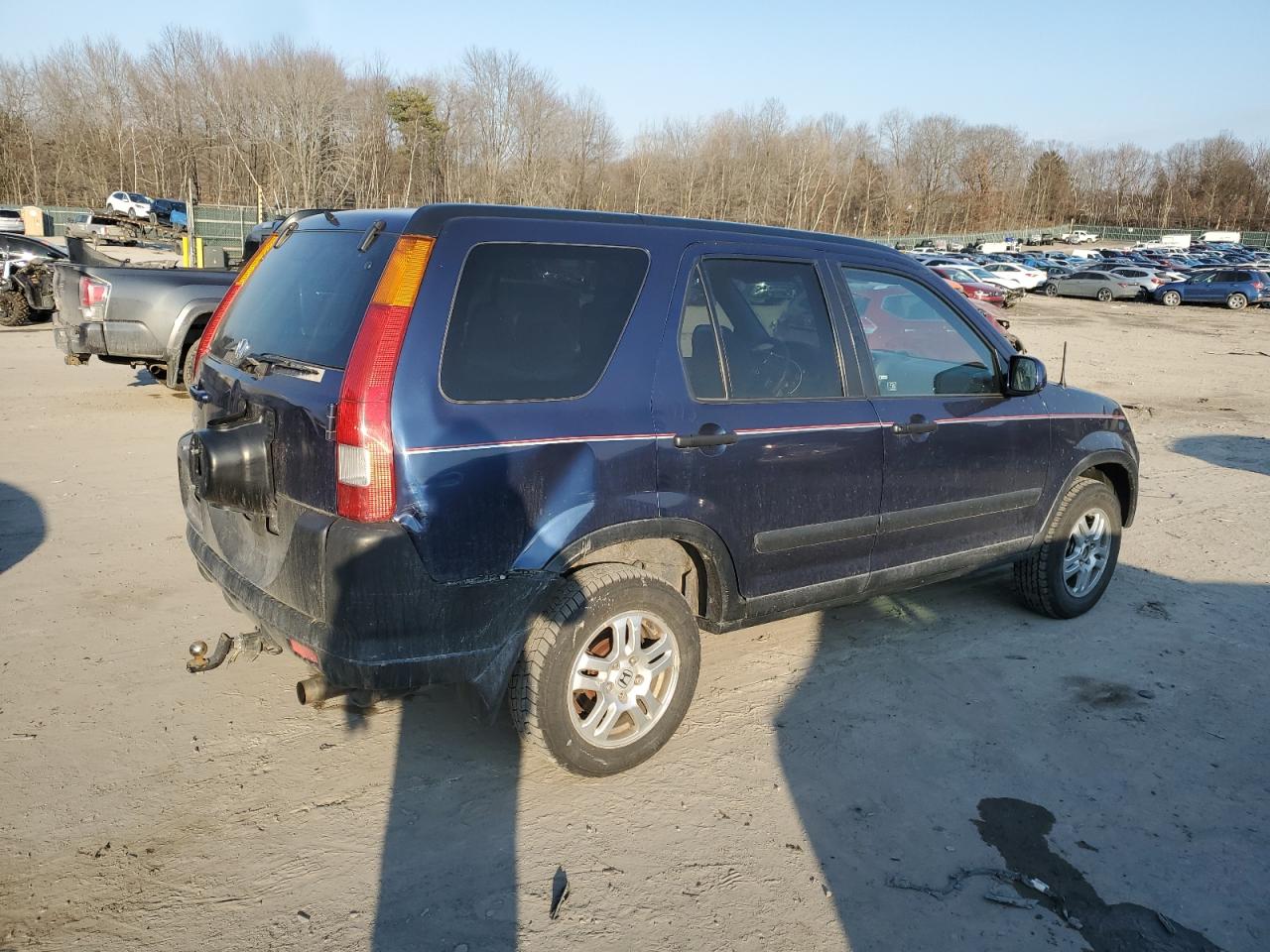2003 Honda CR-V VIN SHSRD78893U142652 Copart auction photo, front end / side damage thumbnail 3