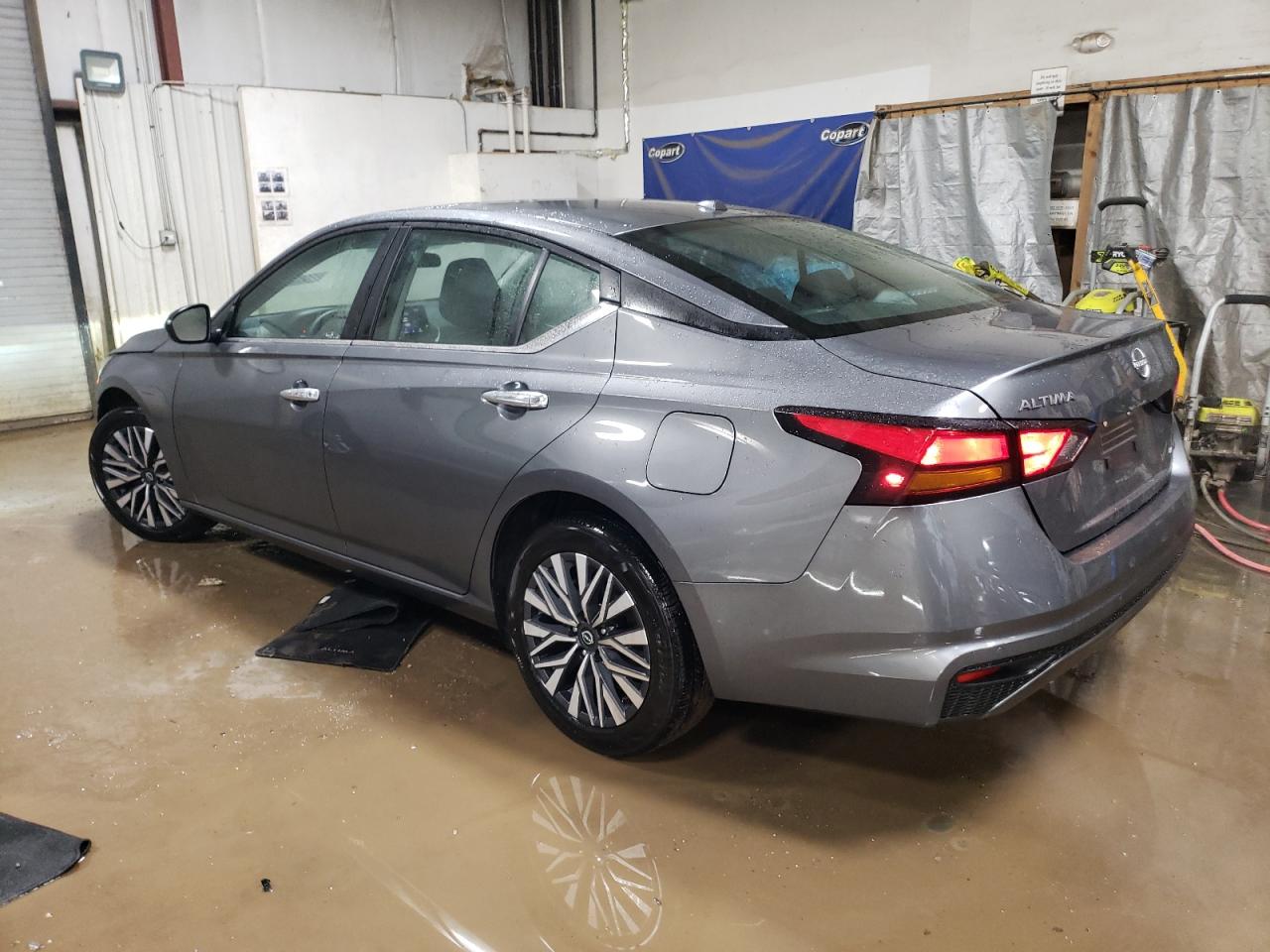 2024 Nissan Altima VIN 1N4BL4DW0RN351034 Copart auction photo, front end damage thumbnail 2