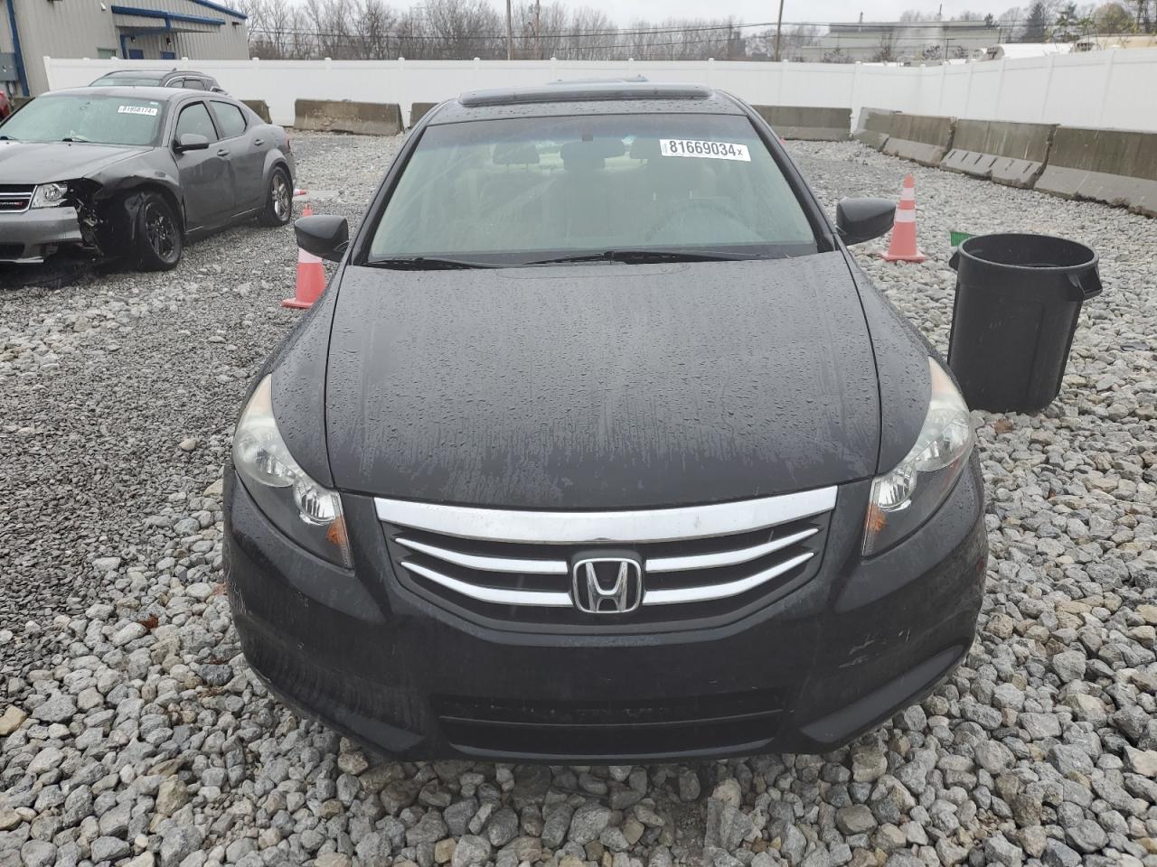 2011 Honda Accord VIN 1HGCP2F78BA113363 Copart auction photo, burn - engine damage thumbnail 5