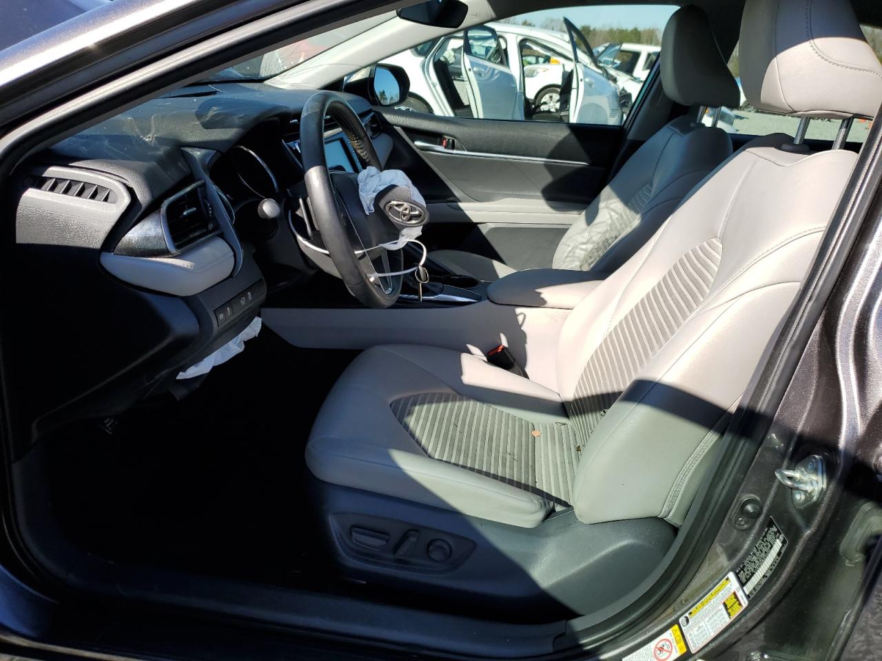 2019 Toyota Camry VIN 4T1B11HK8KU745457 Copart auction photo, front end damage thumbnail 7