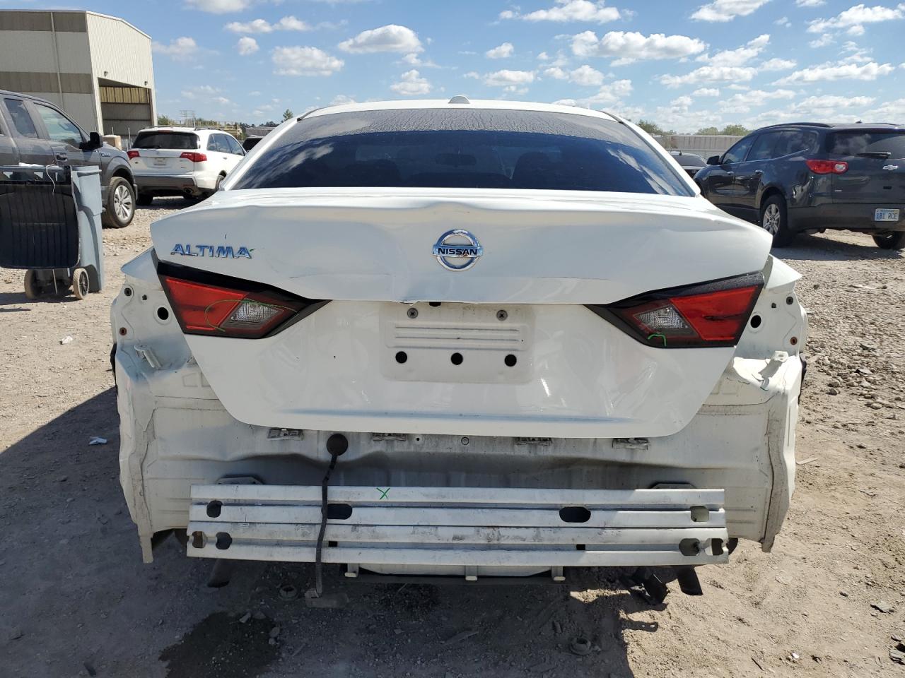 2020 Nissan Altima VIN 1N4BL4BVXLC207052 Copart auction photo, rear end damage thumbnail 6