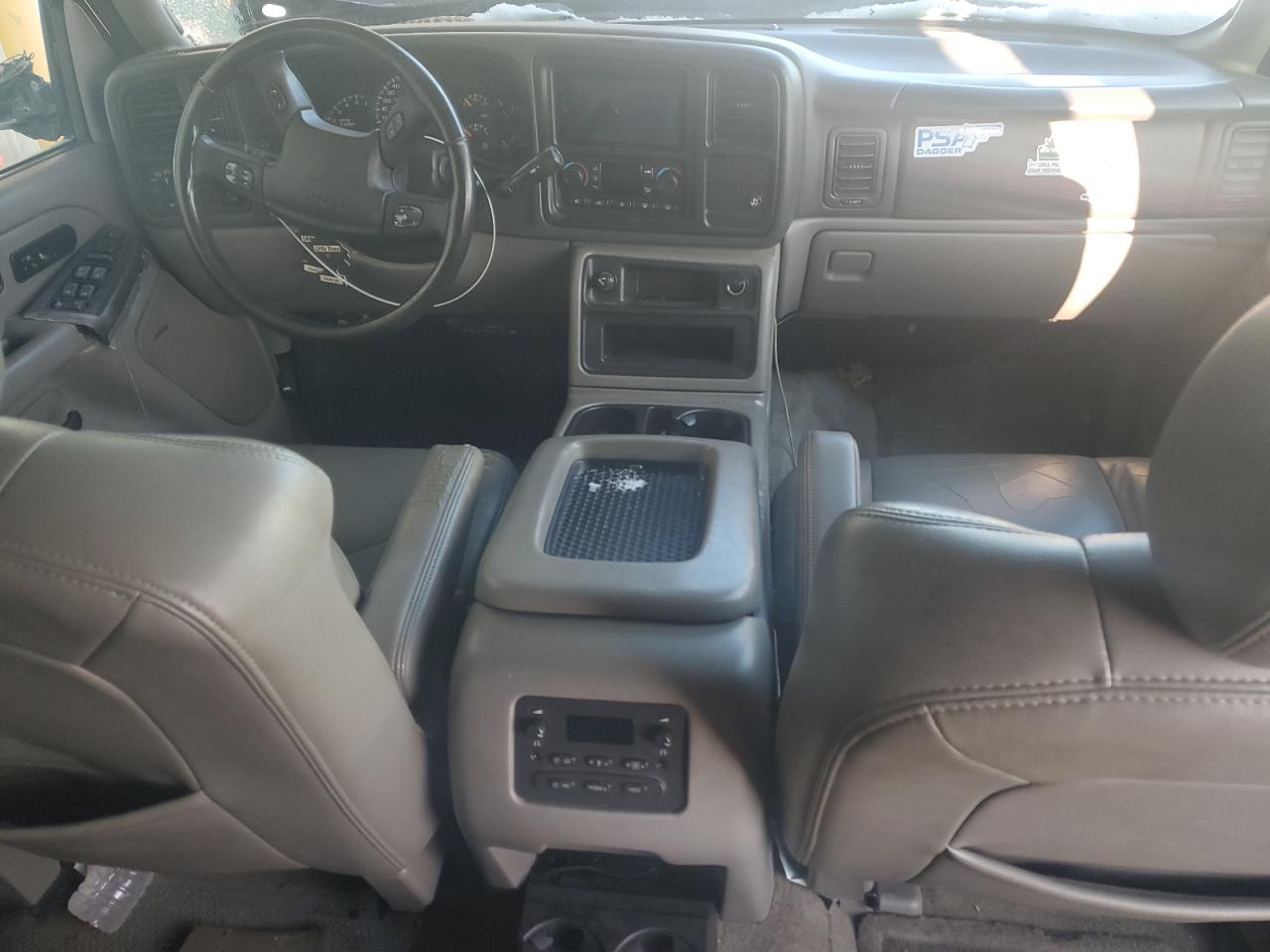 2006 GMC Yukon VIN 1GKFK16Z16J139710 Copart auction photo, front end / side damage thumbnail 8
