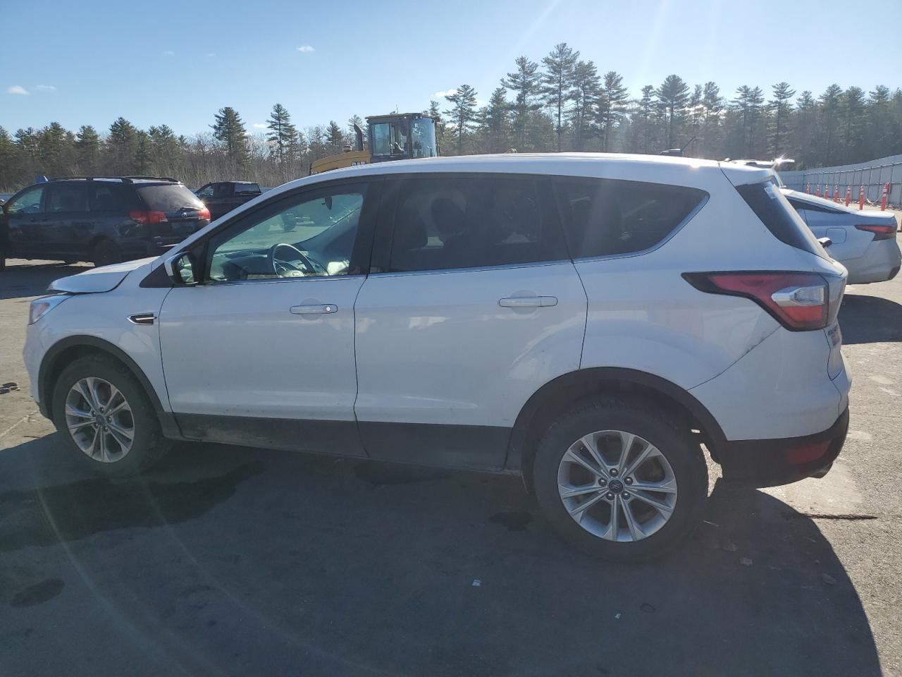 2017 Ford Escape VIN 1FMCU9G96HUC53172 Copart auction photo, front end damage thumbnail 2