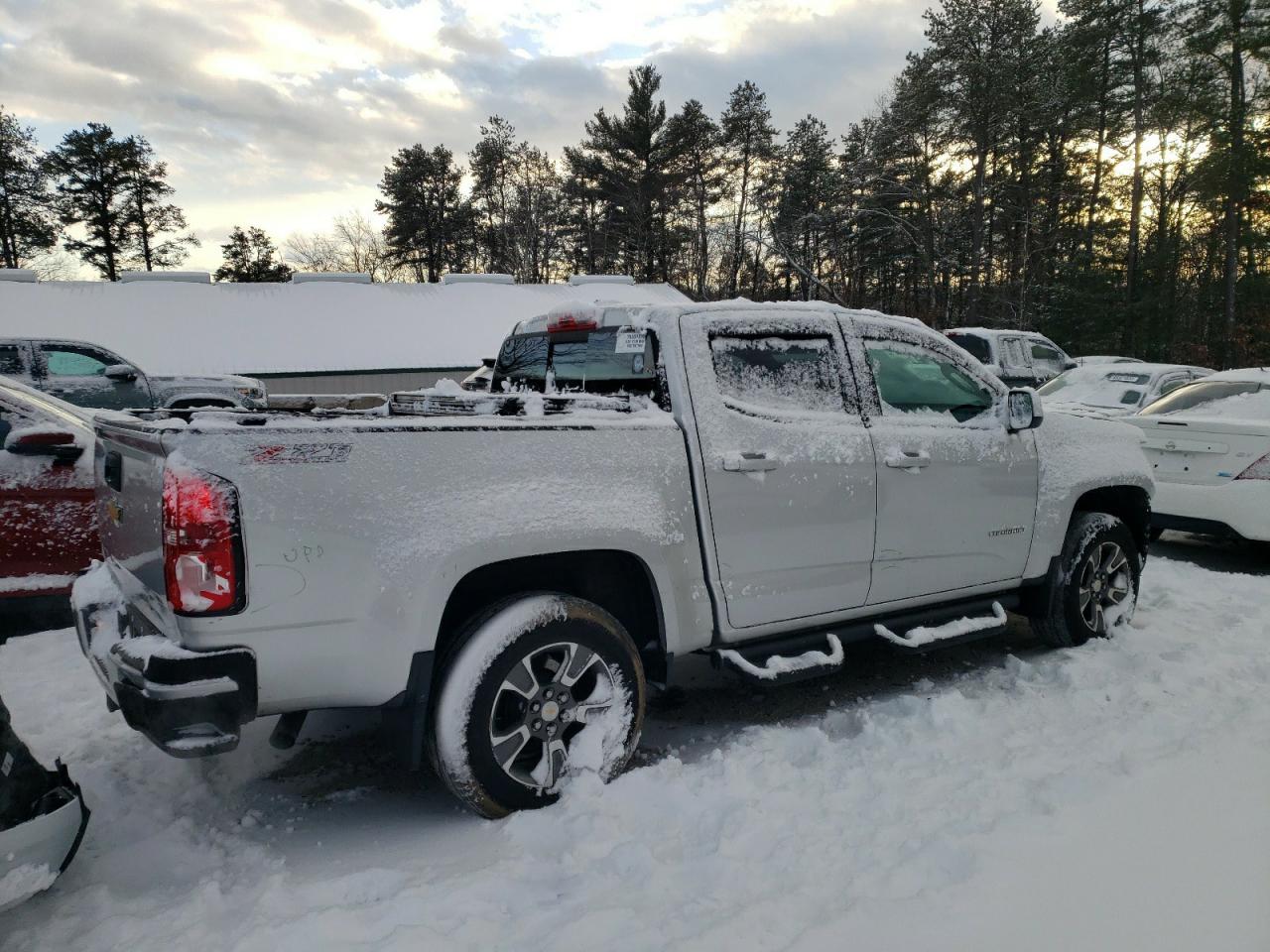 2016 Chevrolet Colorado VIN 1GCGTDE37G1126554 Copart auction photo, front end damage thumbnail 3