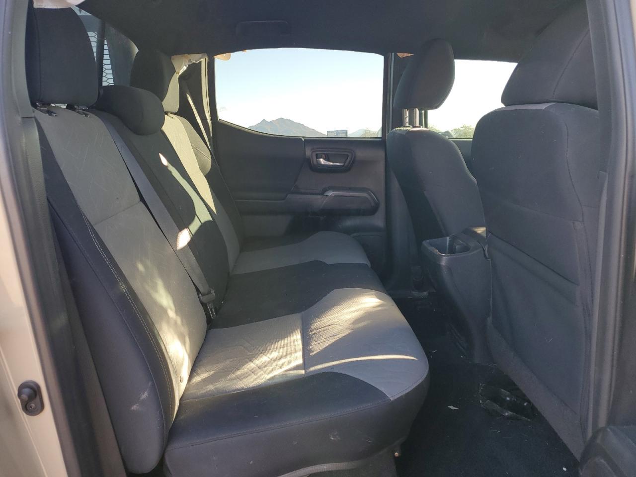 2020 Toyota Tacoma VIN 3TMCZ5AN0LM316283 Copart auction photo, front end damage thumbnail 10