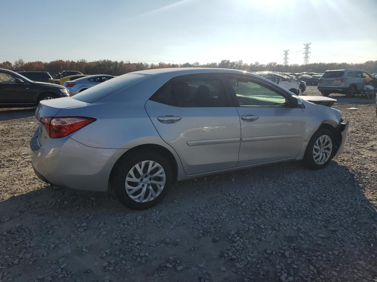 2017 Toyota Corolla VIN 5YFBURHE8HP606665 Copart auction photo, front end damage thumbnail 3