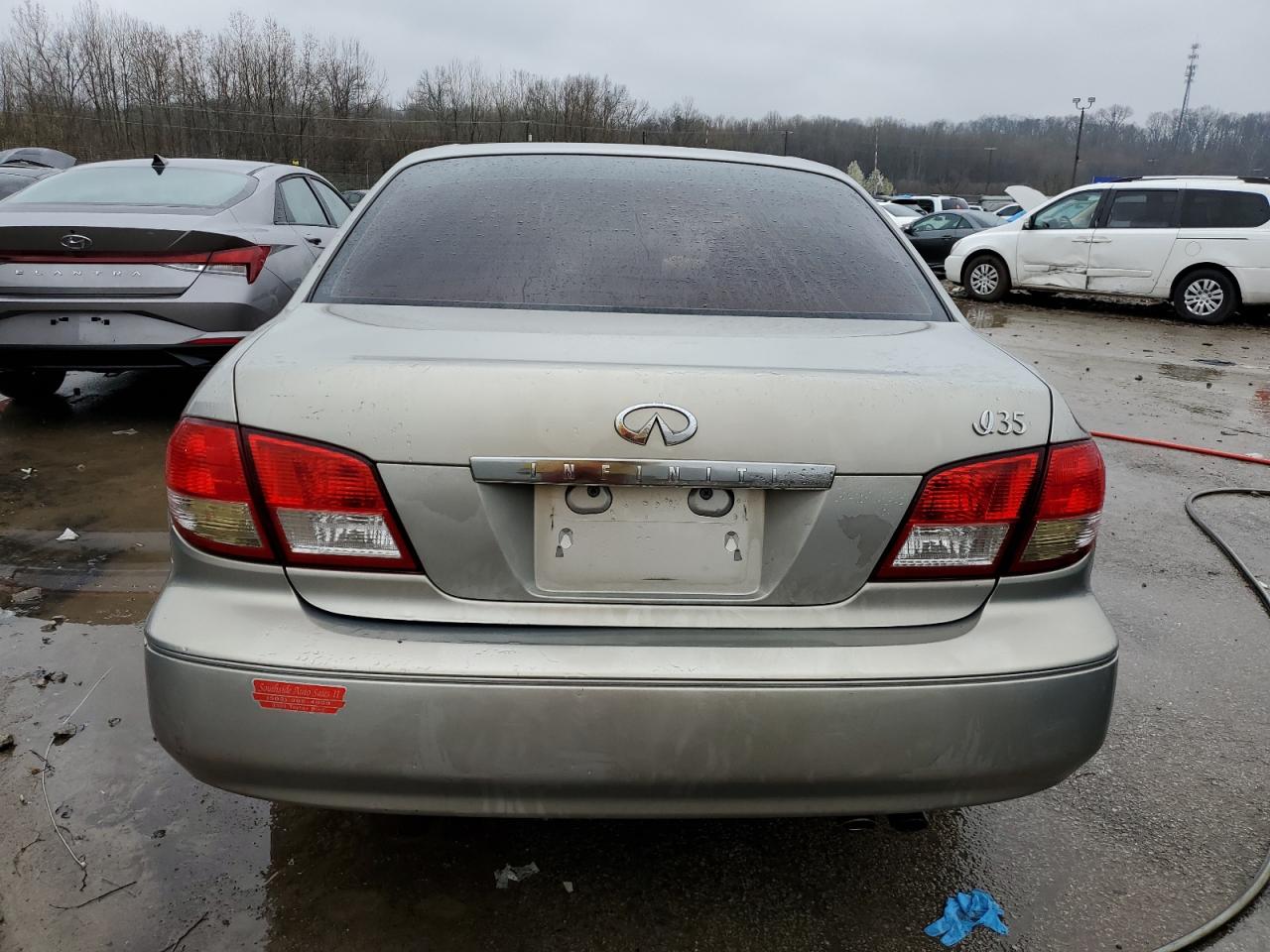 2004 Infiniti I VIN JNKDA31A74T210184 Copart auction photo, front end / minor dent/scratches damage thumbnail 6