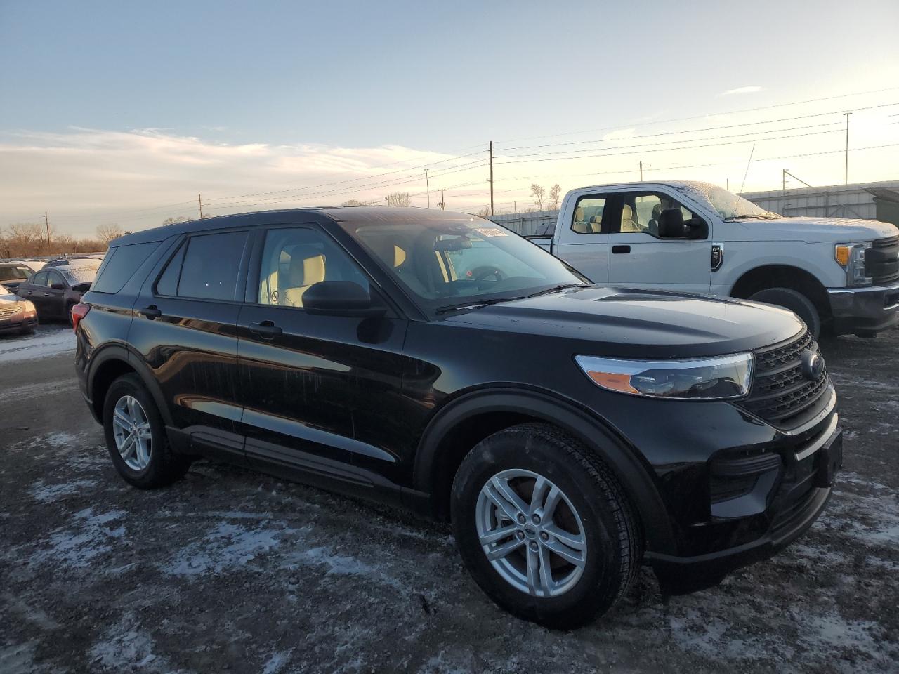 2022 Ford Explorer VIN 1FMSK8BH1NGB50049 Copart auction photo, rear end damage thumbnail 4