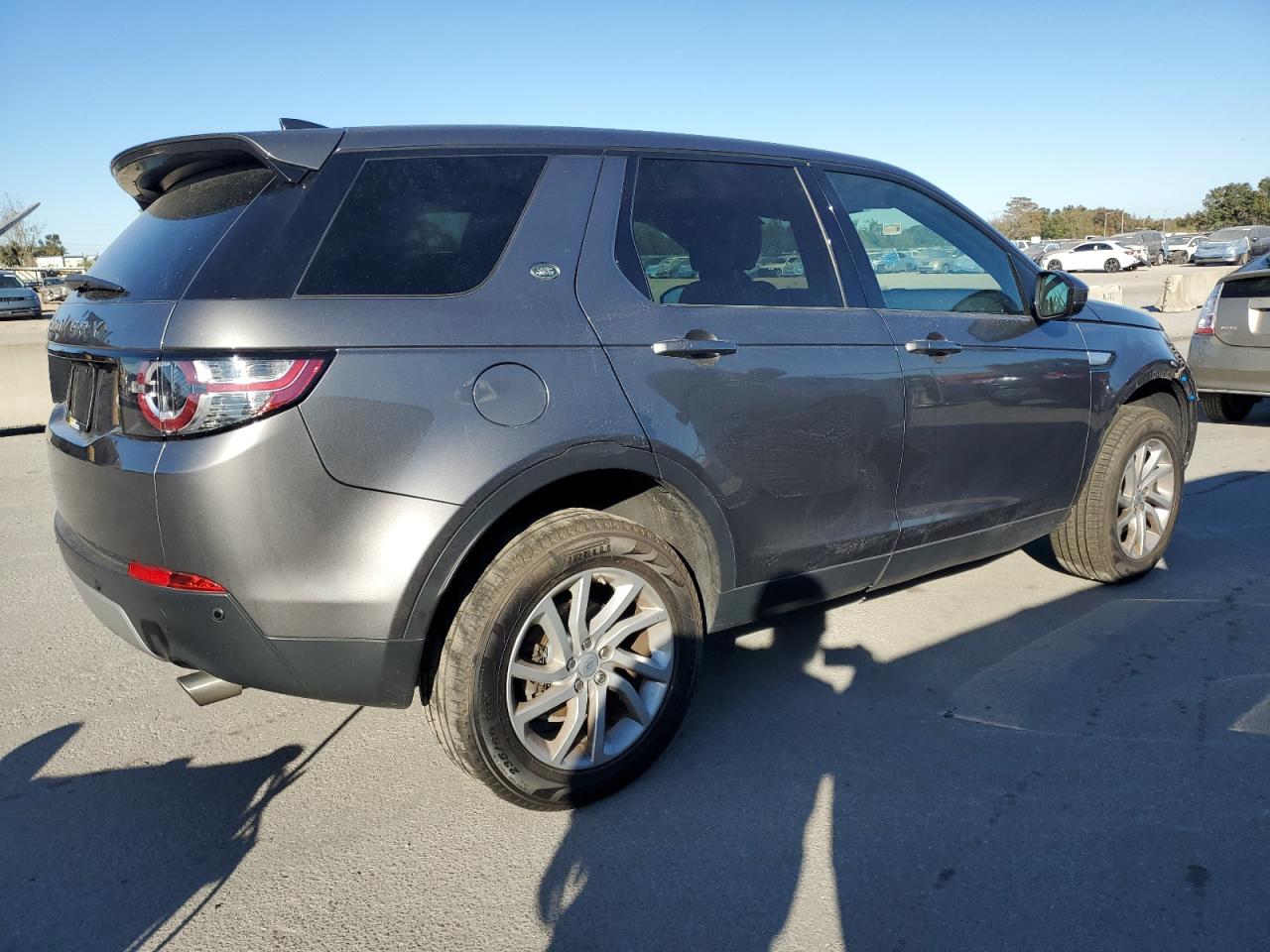 2019 Land Rover Discovery VIN SALCR2FX3KH808438 Copart auction photo, front end damage thumbnail 3