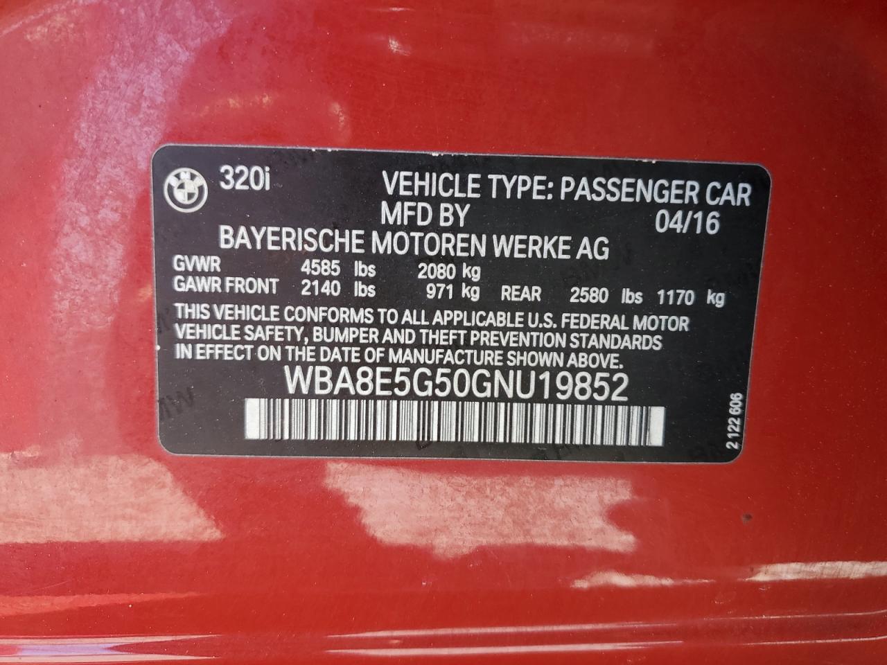 2016 BMW 3er VIN WBA8E5G50GNU19852 Copart auction photo, front end / side damage thumbnail 12
