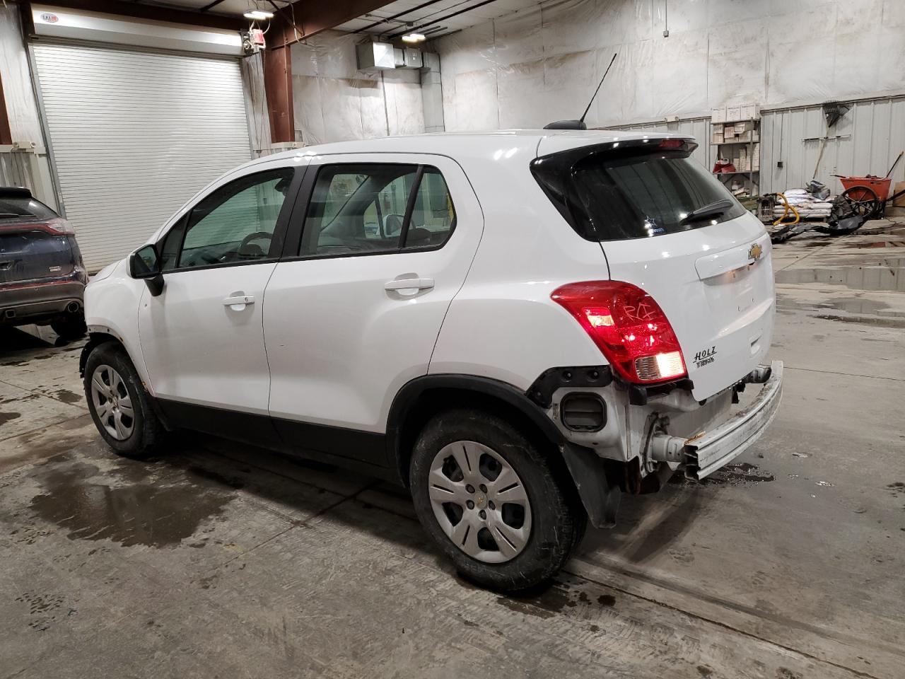 2017 Chevrolet Trax VIN KL7CJKSB2HB125311 Copart auction photo, front end / rear end damage thumbnail 2