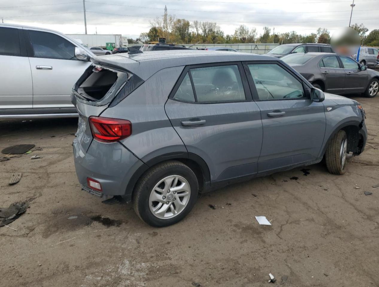 2022 Hyundai Venue VIN KMHRB8A34NU192981 Copart auction photo, rear end / front end damage thumbnail 3