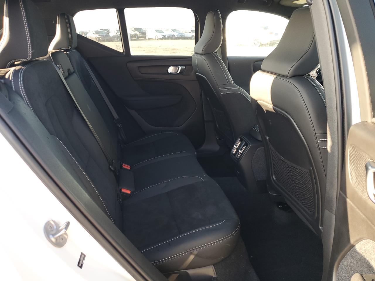 2023 Volvo XC40 VIN YV4ED3UL4P2017590 Copart auction photo, front end damage thumbnail 12