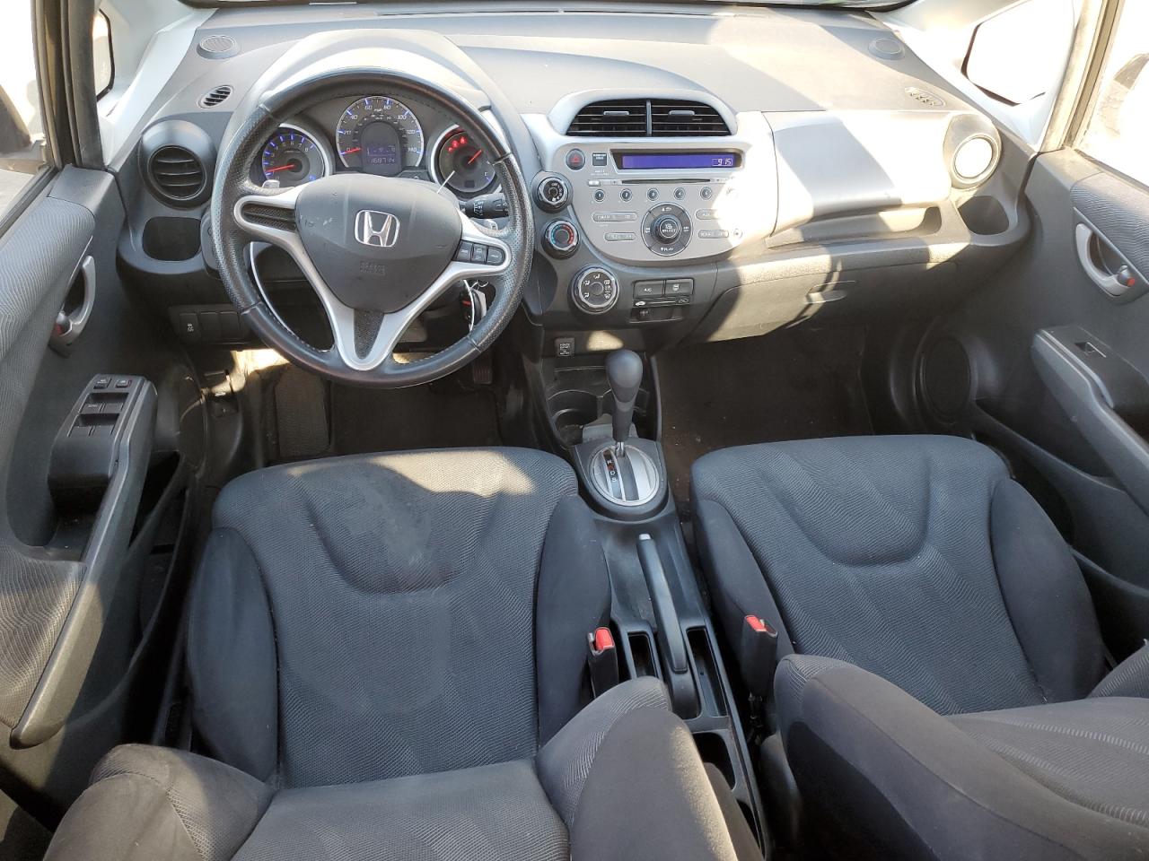 2011 Honda Fit VIN JHMGE8H59BC007978 Copart auction photo, rear end damage thumbnail 8
