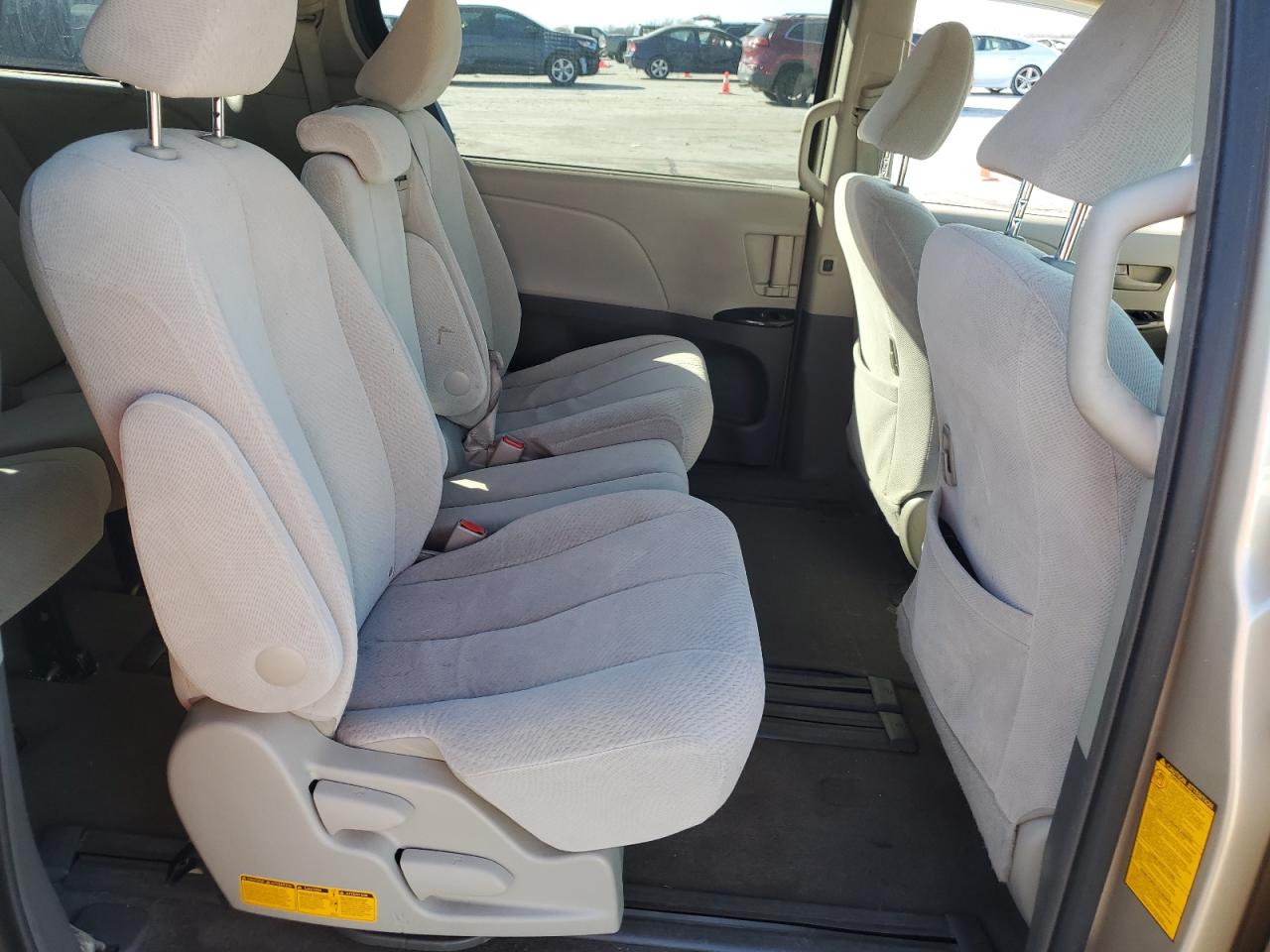 2013 Toyota Sienna VIN 5TDKK3DC8DS351945 Copart auction photo, front end damage thumbnail 11