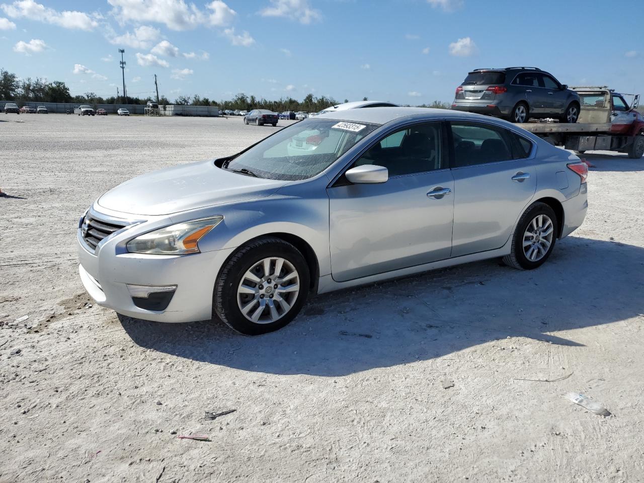 2015 Nissan Altima VIN 1N4AL3AP5FC477335