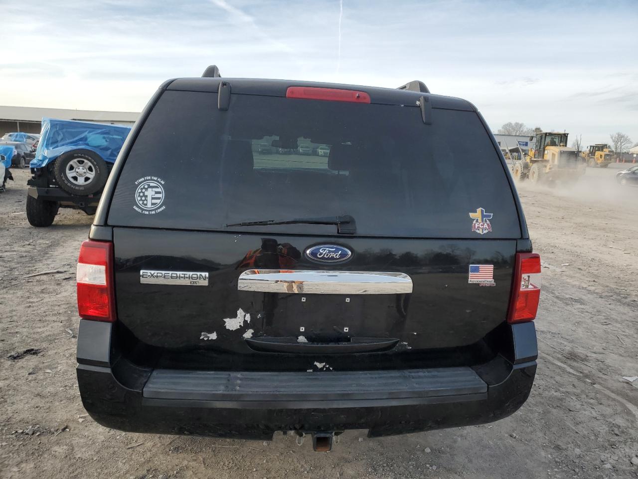 2008 Ford Expedition VIN 1FMFU16558LA03487 Copart auction photo, front end damage thumbnail 6