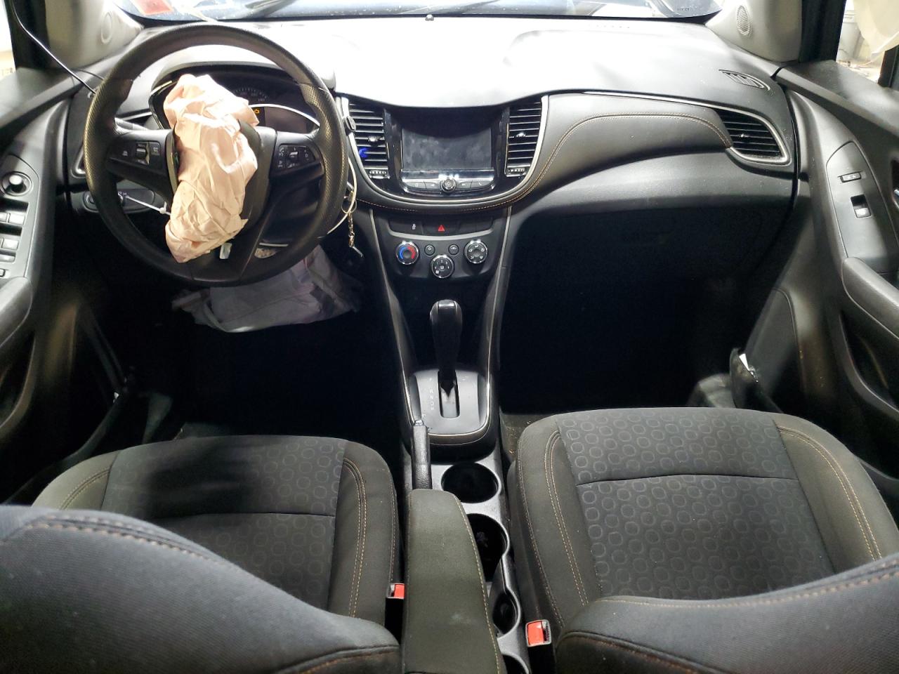 2020 Chevrolet Trax VIN KL7CJNSB4LB049956 Copart auction photo, front end / side damage thumbnail 8