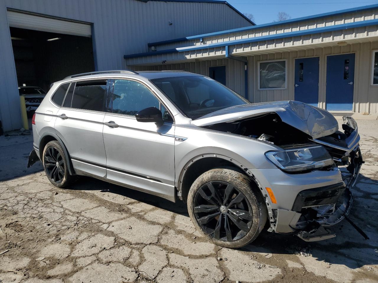 2021 Volkswagen Tiguan VIN 3VV2B7AX4MM077532 Copart auction photo, front end / rear end damage thumbnail 4