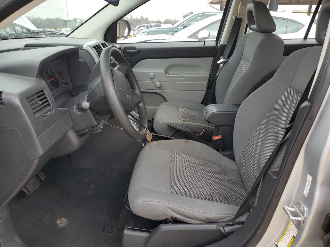 2007 Jeep Compass VIN 1J8FT47W87D211137 Copart auction photo, front end damage thumbnail 7