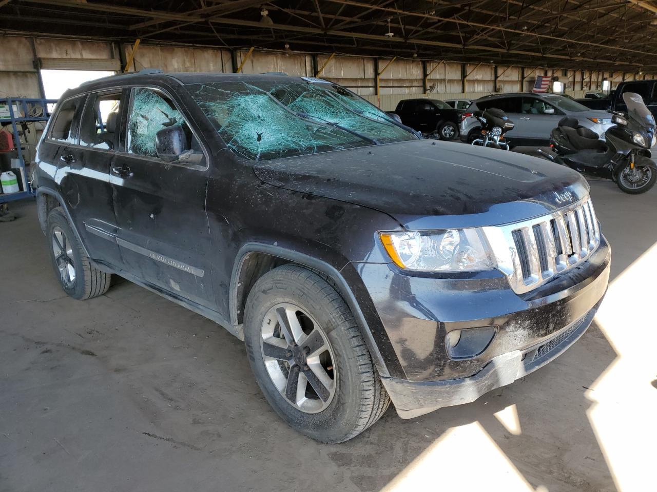 2013 Jeep Grand Cherokee VIN 1C4RJFAG8DC644496 Copart auction photo, all over damage thumbnail 4