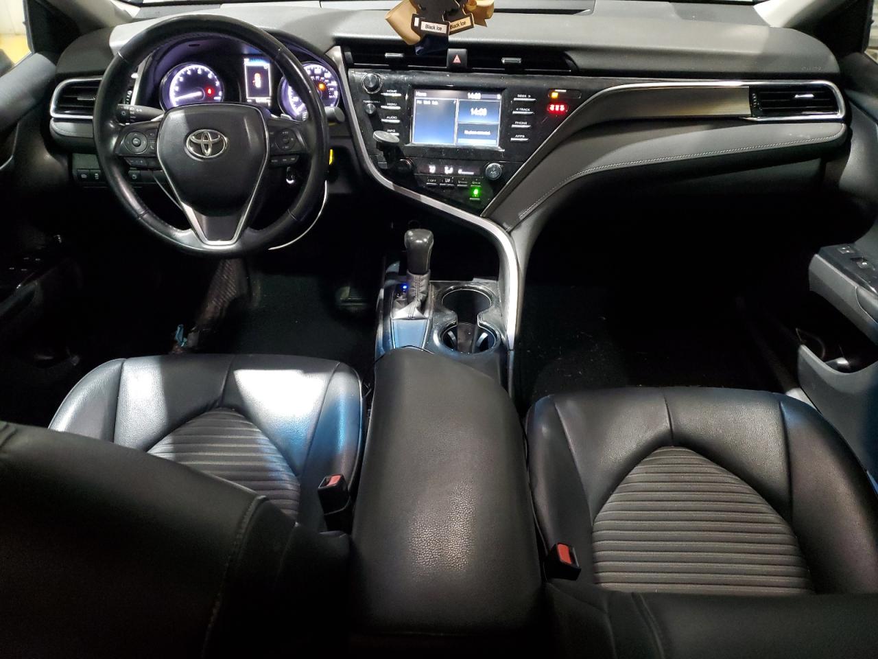 2018 Toyota Camry VIN 4T1B11HK4JU648187 Copart auction photo, rear end / minor dent/scratches damage thumbnail 8
