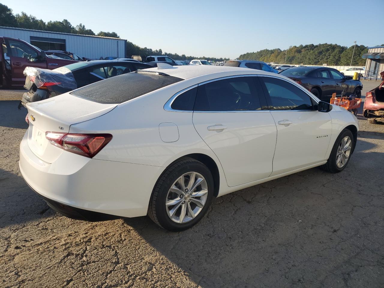 2021 Chevrolet Malibu VIN 1G1ZD5STXMF060668 Copart auction photo, front end damage thumbnail 3
