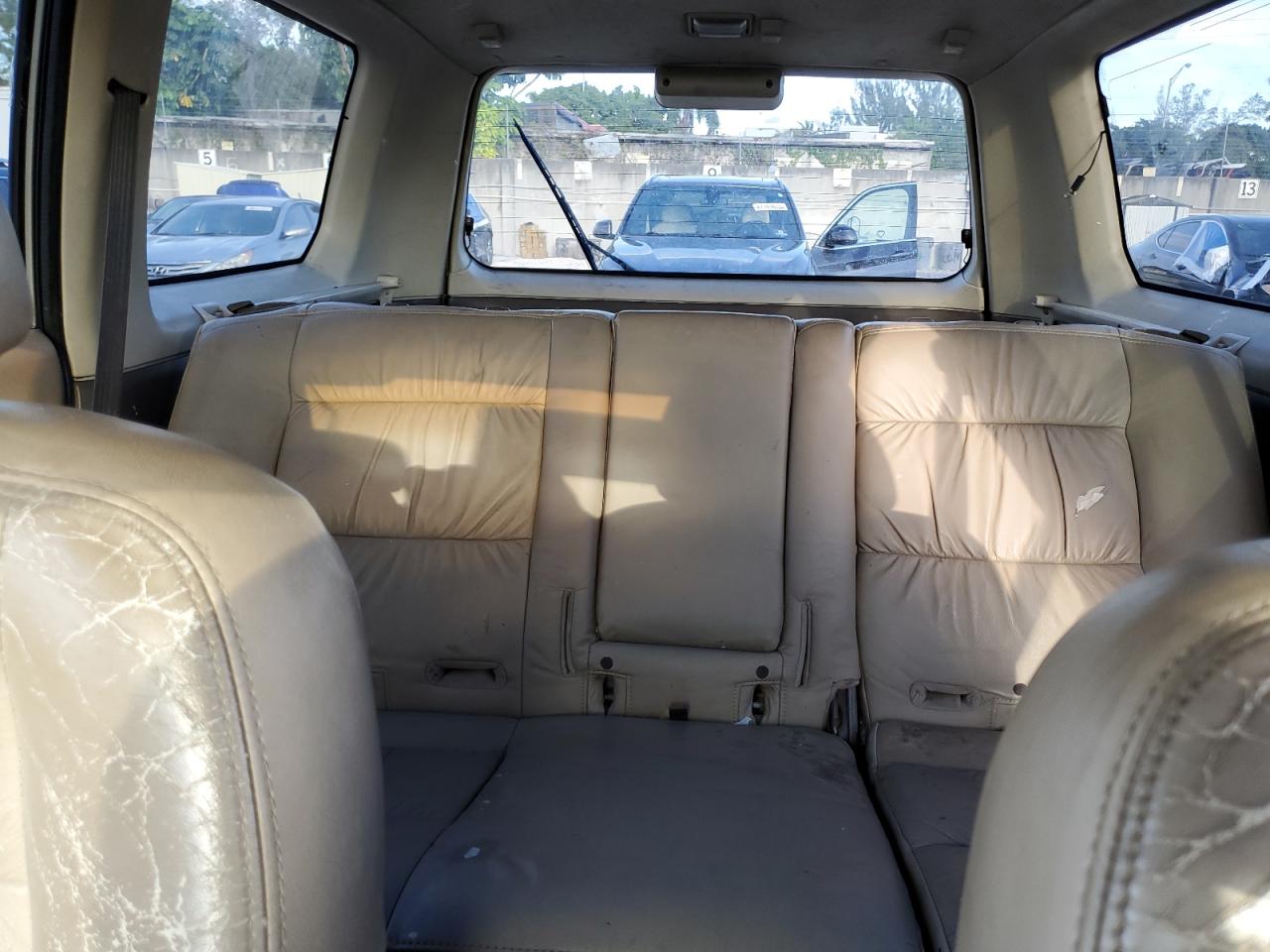 2002 Mitsubishi Montero VIN JA4MT41R62J021195 Copart auction photo, side / minor dent/scratches damage thumbnail 10