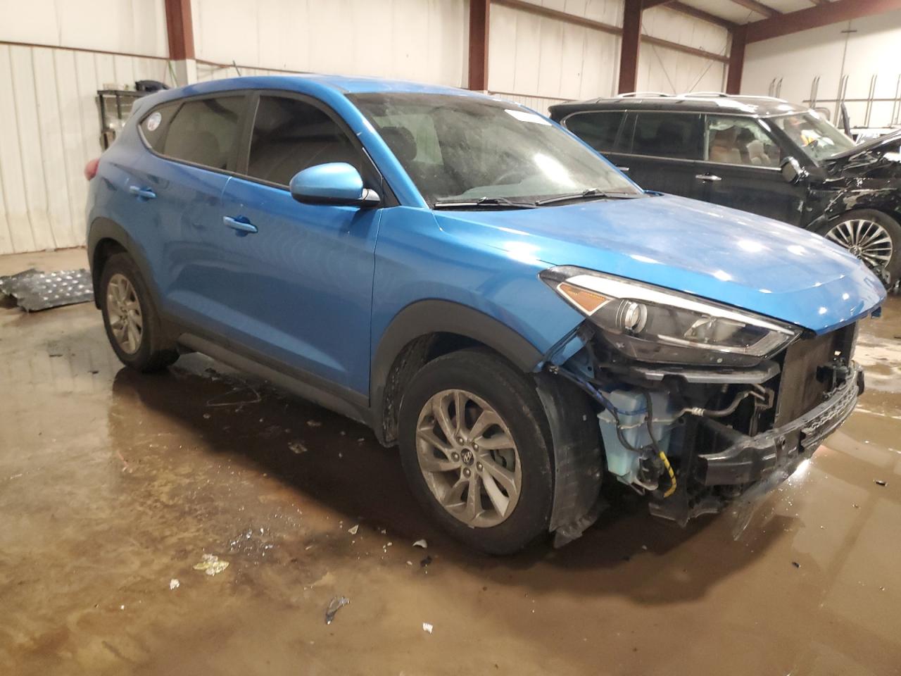 2017 Hyundai Tucson VIN KM8J23A42HU374787 Copart auction photo, front end damage thumbnail 4