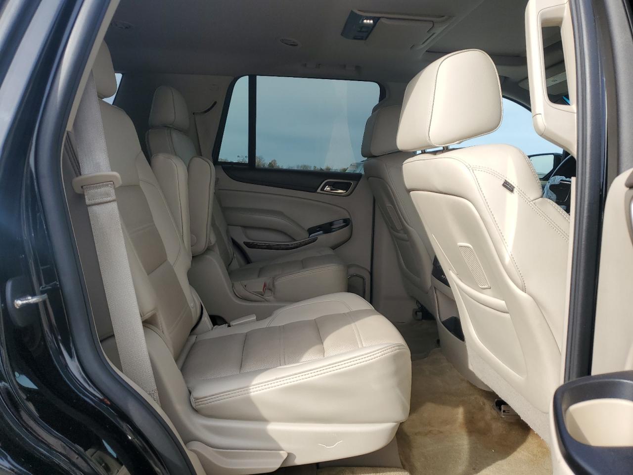 2015 GMC Yukon VIN 1GKS1CKJ1FR303049 Copart auction photo, front end / minor dent/scratches damage thumbnail 12