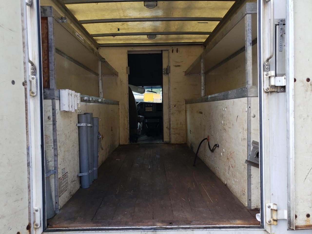 2010 Chevrolet Express VIN 1GB3G2AA6A1165028 Copart auction photo, front end / minor dent/scratches damage thumbnail 10