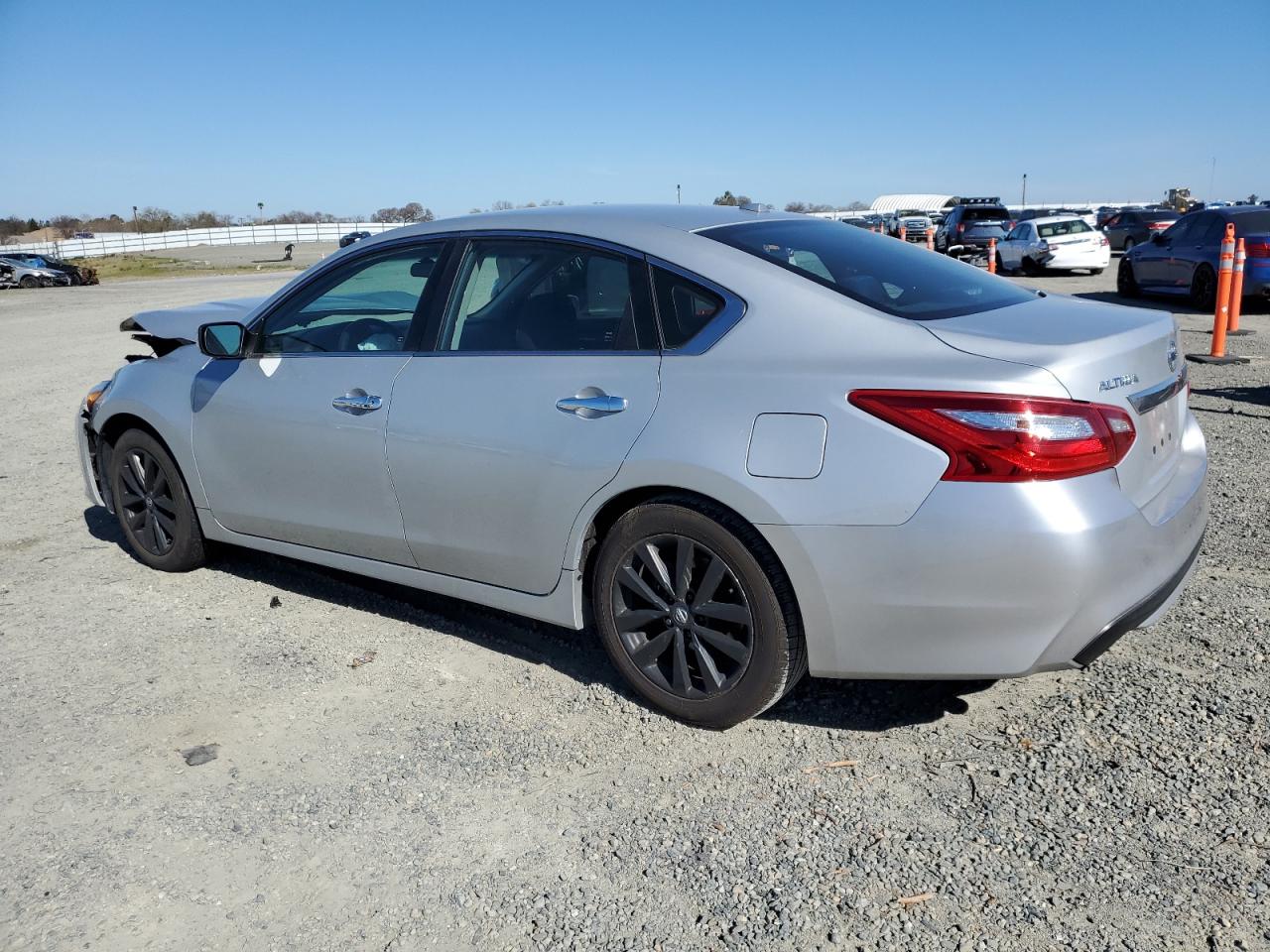 2017 Nissan Altima VIN 1N4AL3AP4HC270230 Copart auction photo, front end / side damage thumbnail 2