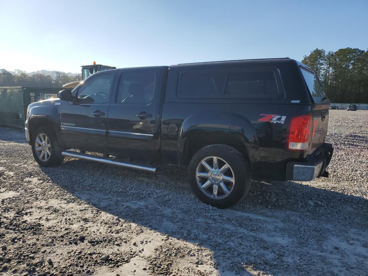 2008 GMC Sierra VIN 2GTEK13M181182084 Copart auction photo, front end / minor dent/scratches damage thumbnail 2