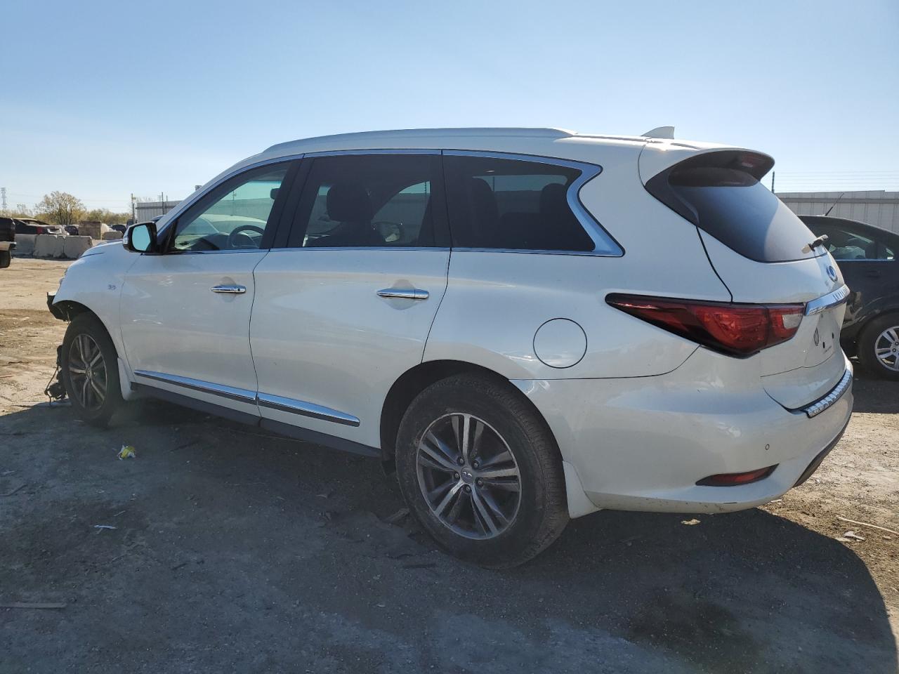 2016 Infiniti QX60 VIN 5N1AL0MM6GC531992 Copart auction photo, front end / side damage thumbnail 2