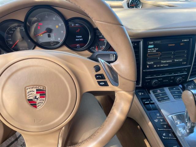 2010 Porsche Panamera VIN WP0AB2A74AL062362 Copart auction photo, minor dent/scratches / normal wear damage thumbnail 9