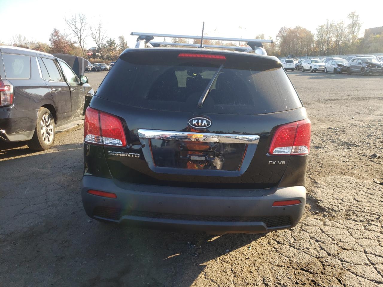 2013 KIA Sorento VIN 5XYKUDA2XDG400216 Copart auction photo, side damage thumbnail 6